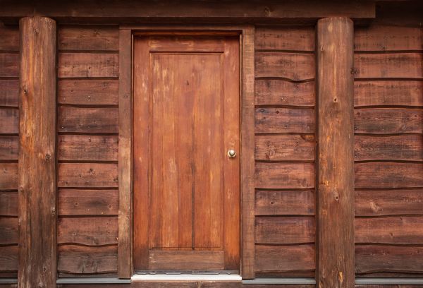 Log Cabin Siding Installation in Walnut Creek