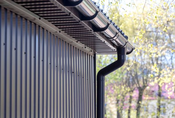 Sheet Metal Siding Repair in Walnut Creek